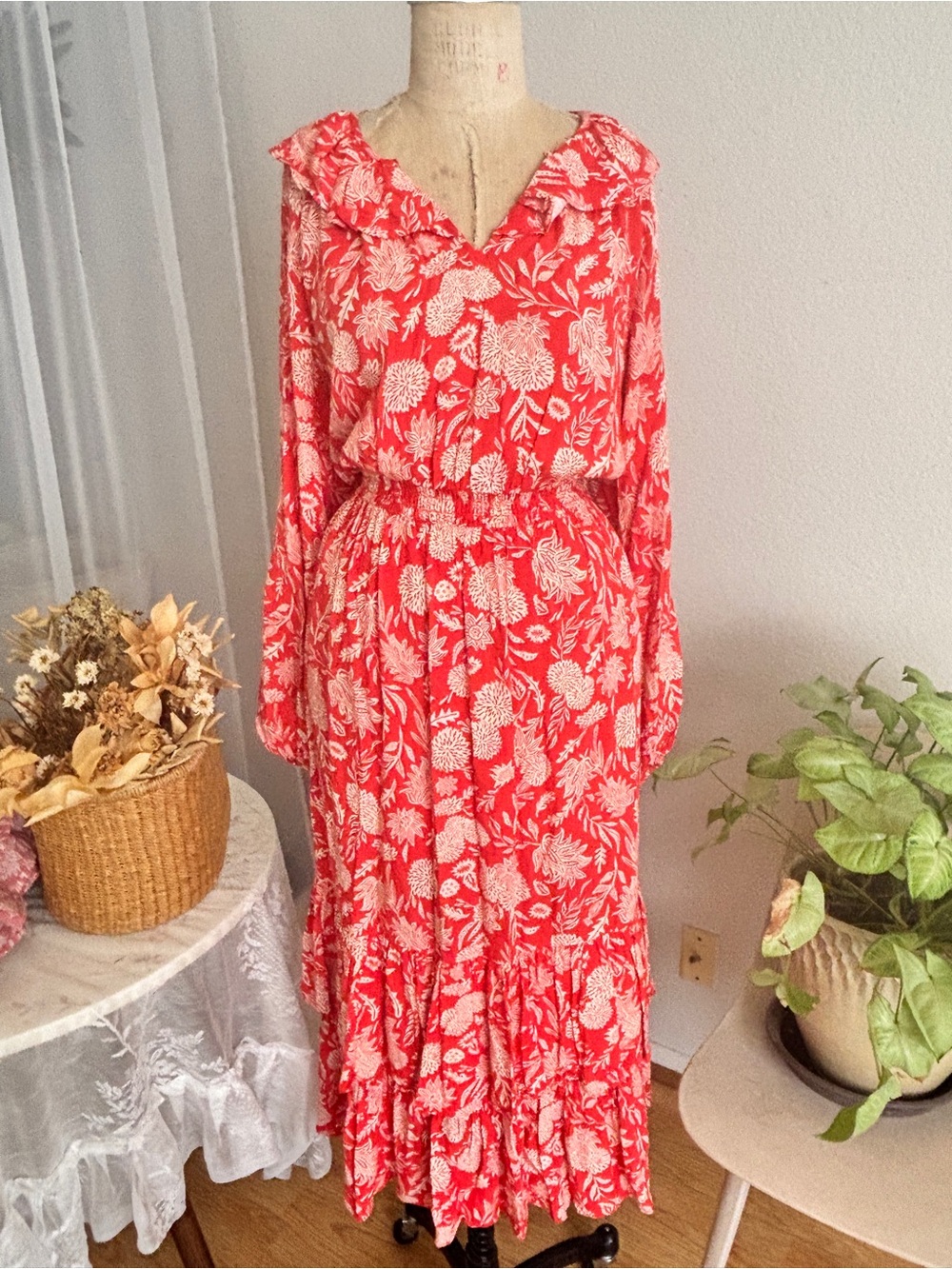 Universal Thread Red Floral Maxi Dress with White Print